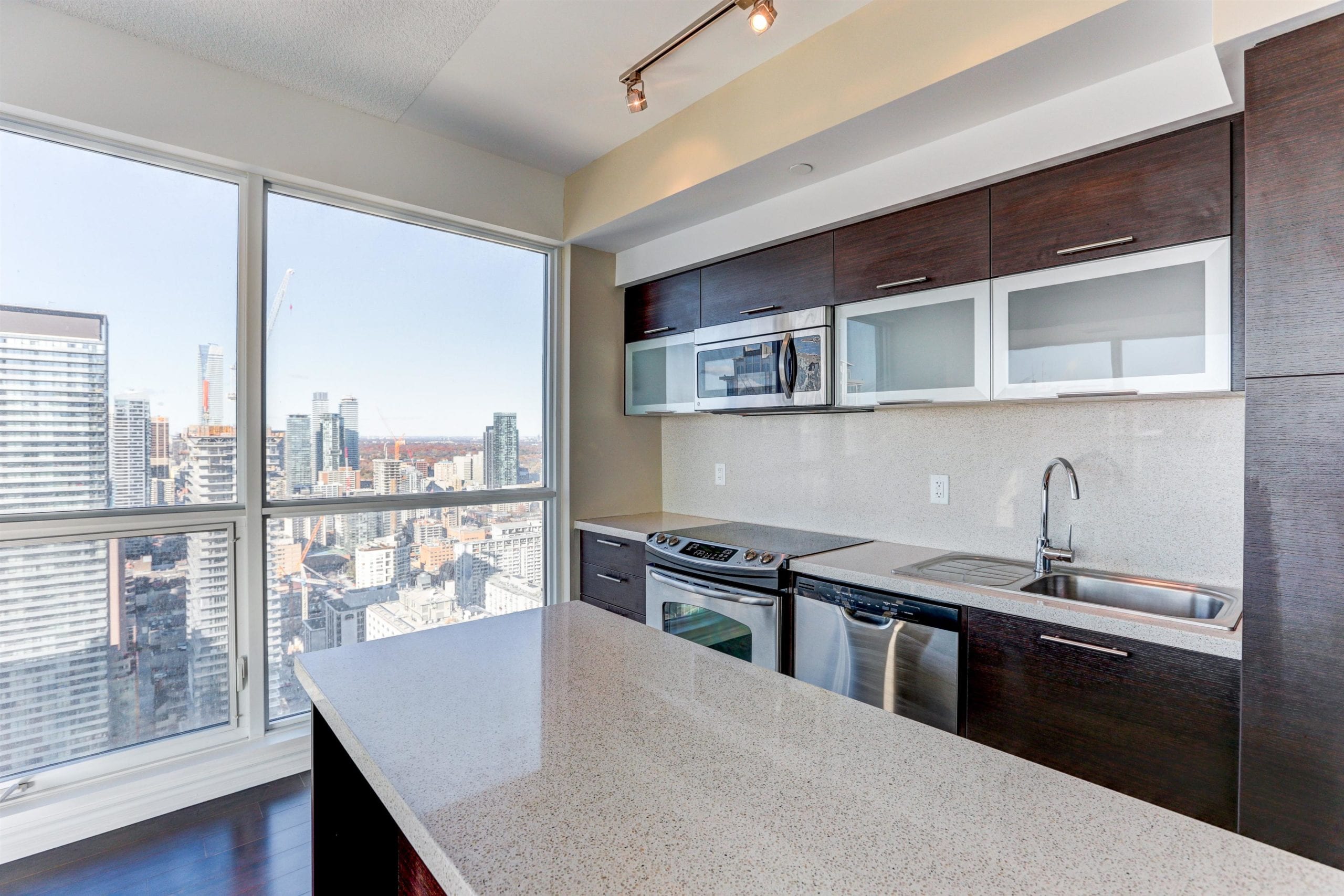Aura Condo